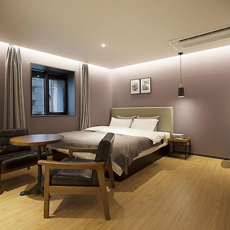 Brown Dot Hotel Changwon Zewnętrze zdjęcie