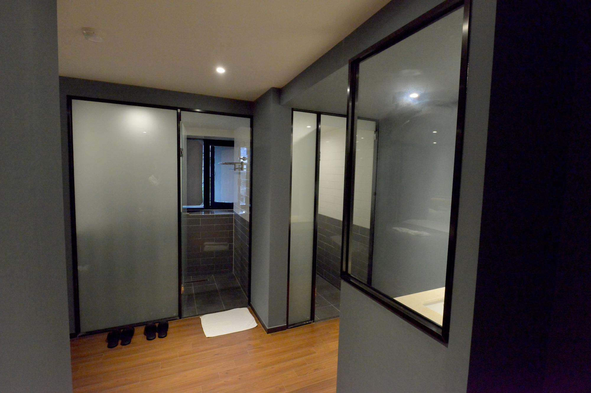 Brown Dot Hotel Changwon Zewnętrze zdjęcie