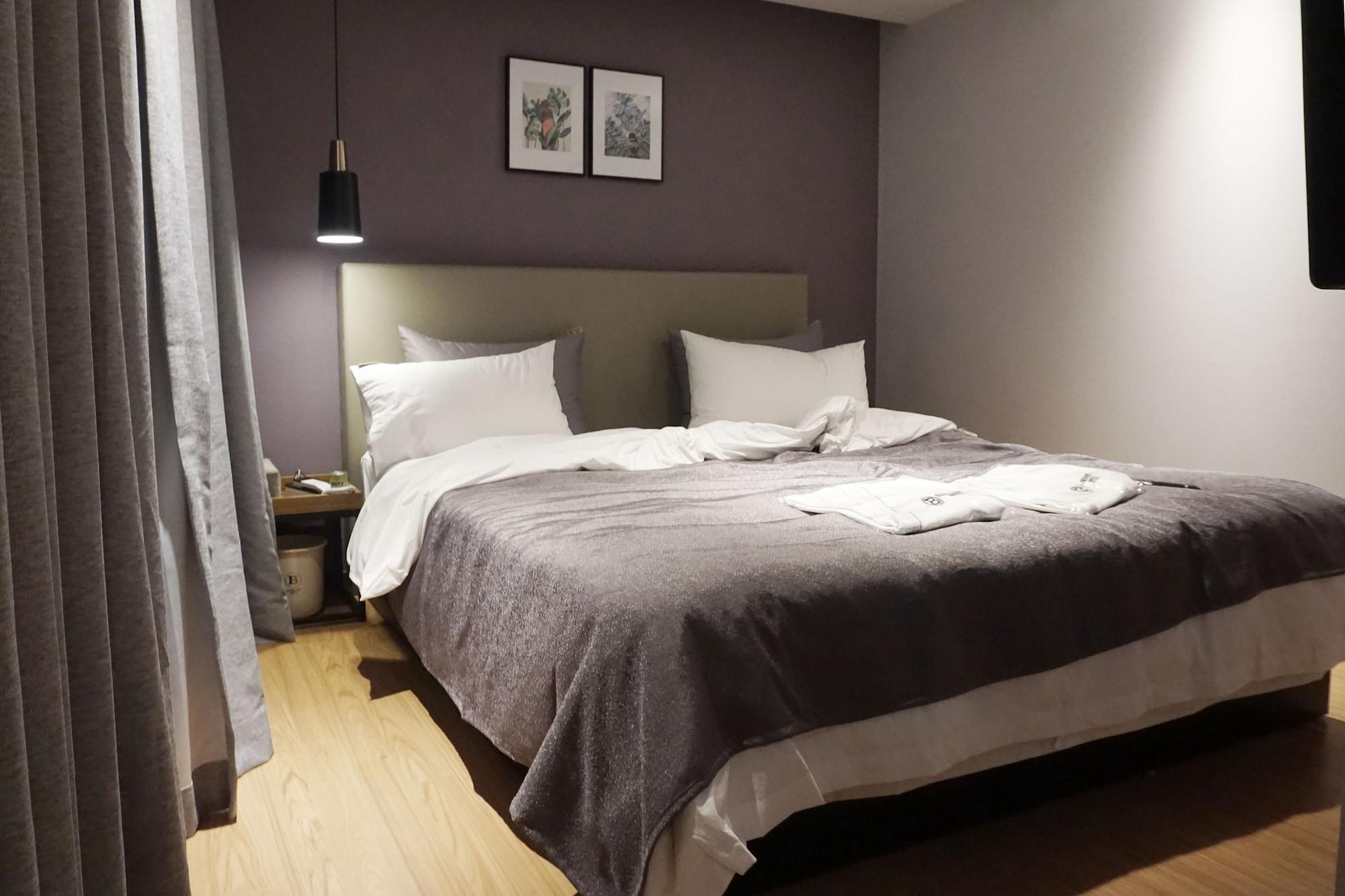 Brown Dot Hotel Changwon Zewnętrze zdjęcie