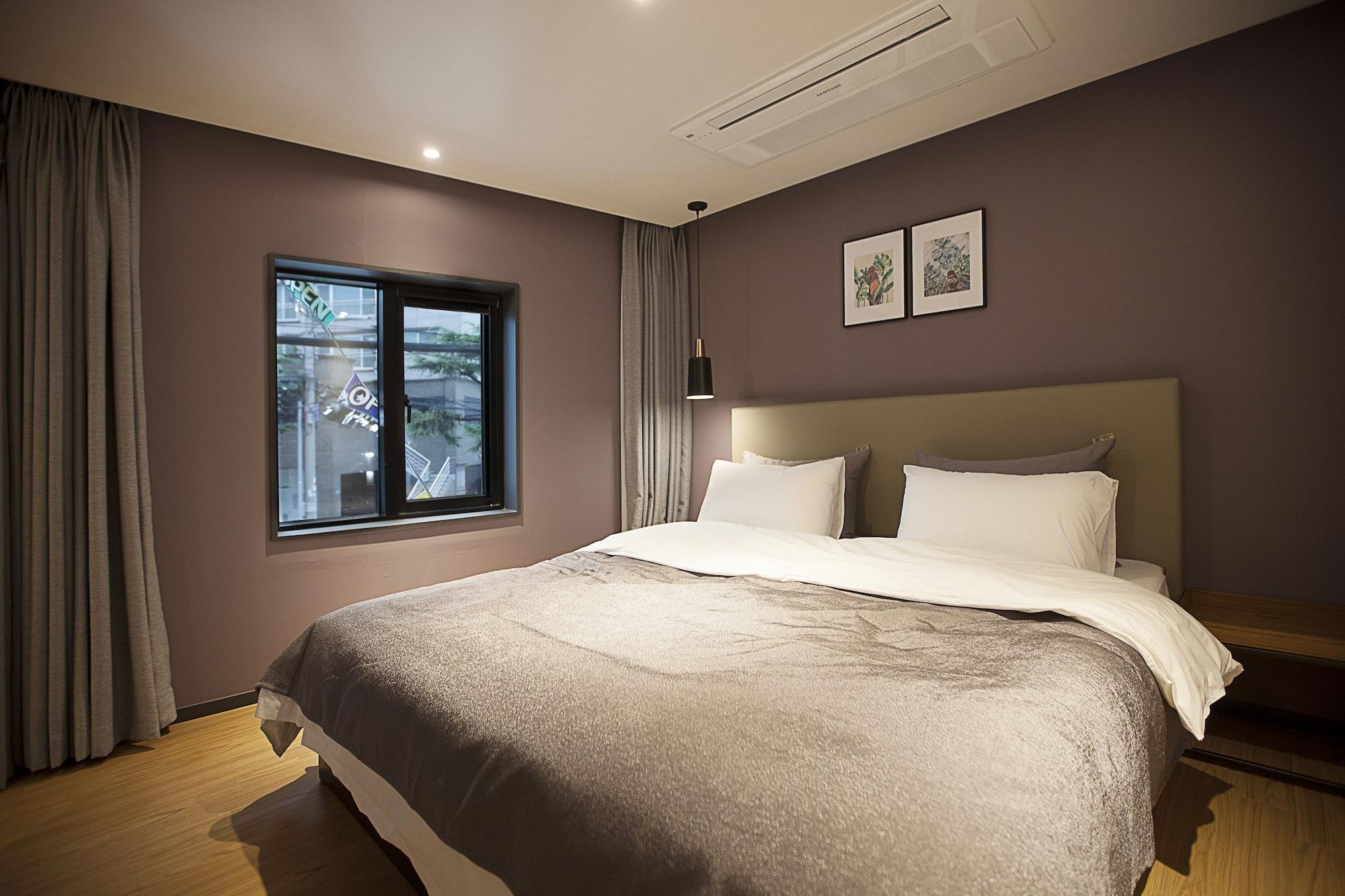 Brown Dot Hotel Changwon Zewnętrze zdjęcie